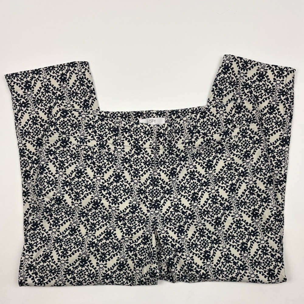 LOFT The Riviera JULIE Fit Crop Navy & Light Tan Size 12 Petite 99% cotton pant